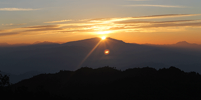 BALADE ENTRE SANKHU ET NAGARKOT
